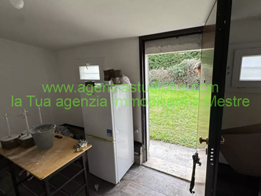 Immagine 36 di Casa indipendente in vendita  in Via Porto di Cavergnago 12 a Venezia