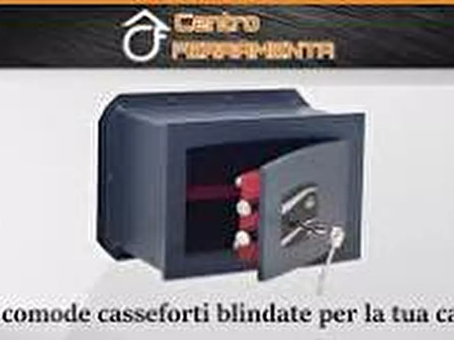 Immagine 6 di Attività commerciale in vendita  a Padova