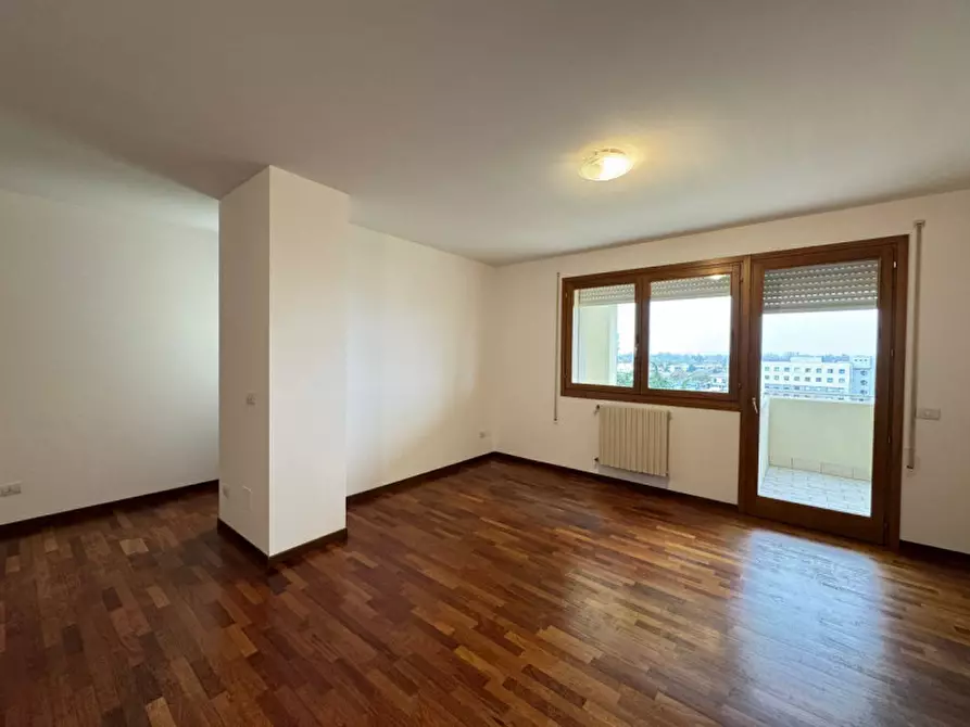 Immagine 2 di Appartamento in vendita  in Via Giovanni Masutto a Treviso