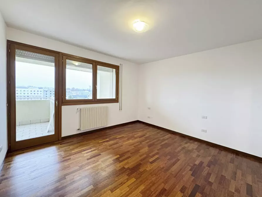 Immagine 6 di Appartamento in vendita  in Via Giovanni Masutto a Treviso