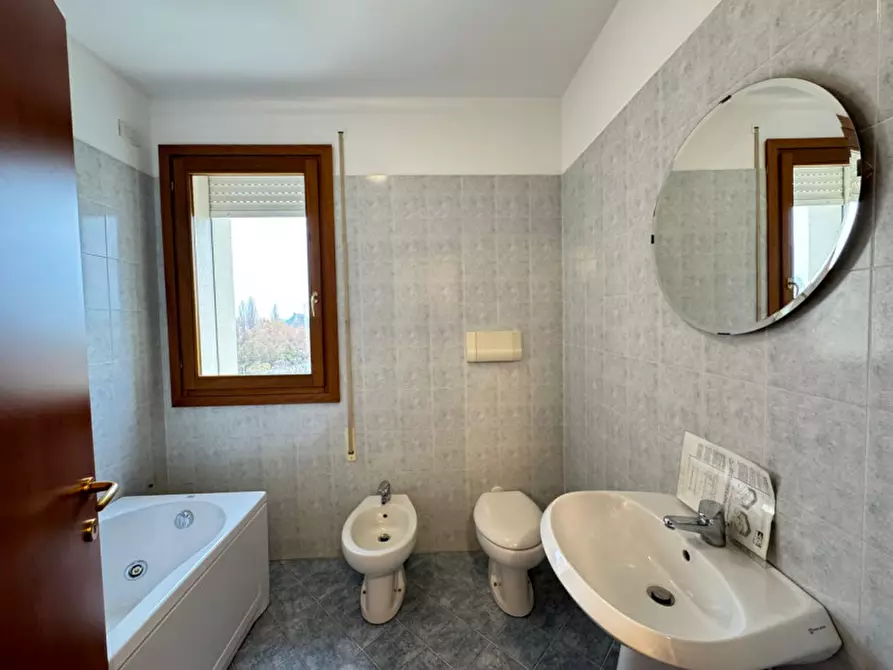 Immagine 13 di Appartamento in vendita  in Via Giovanni Masutto a Treviso