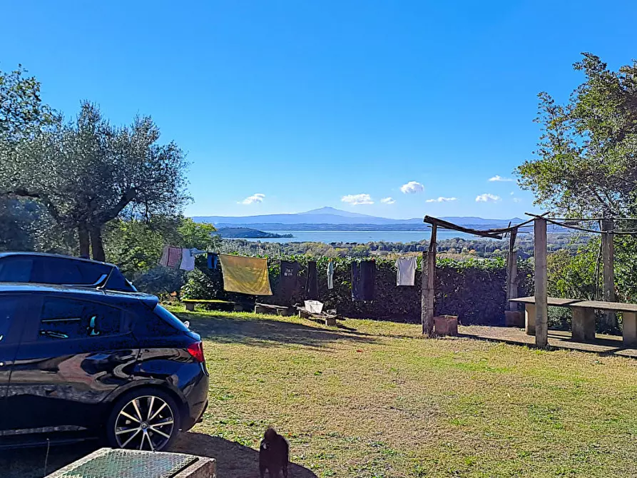 Immagine 16 di Rustico / casale in vendita  a Passignano Sul Trasimeno