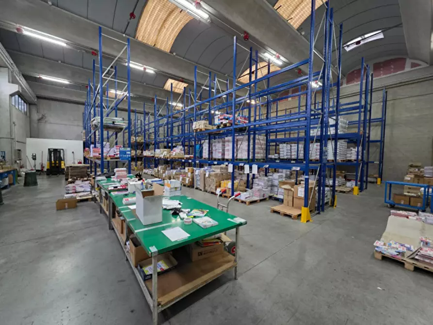 Immagine 4 di Capannone industriale in affitto  in Via dei Lavoratori a Buccinasco