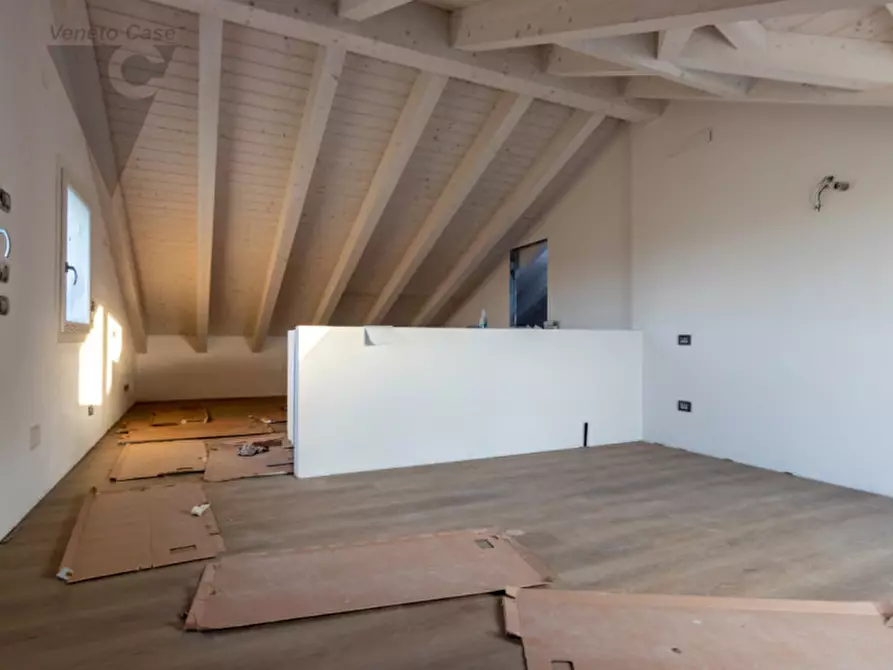 Immagine 21 di Casa bifamiliare in vendita  a Ponte San Nicolò