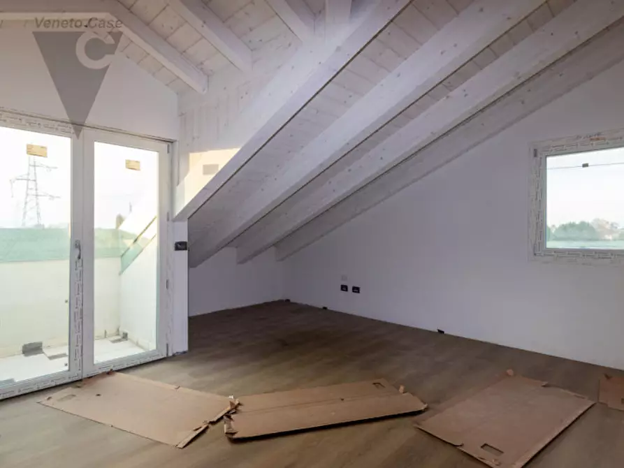 Immagine 22 di Casa bifamiliare in vendita  a Ponte San Nicolò