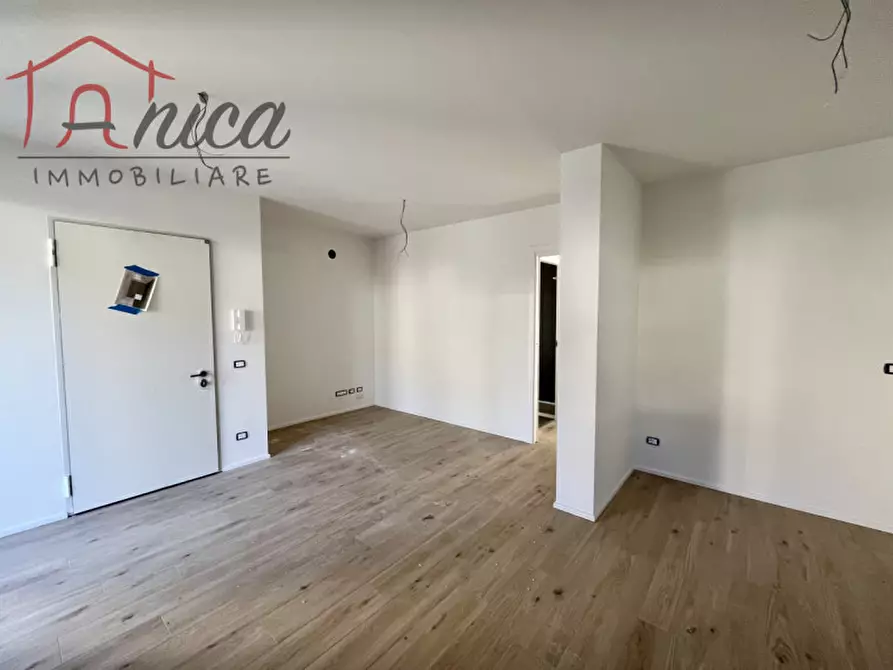 Immagine 2 di Appartamento in vendita  in Via della Canova a Trento