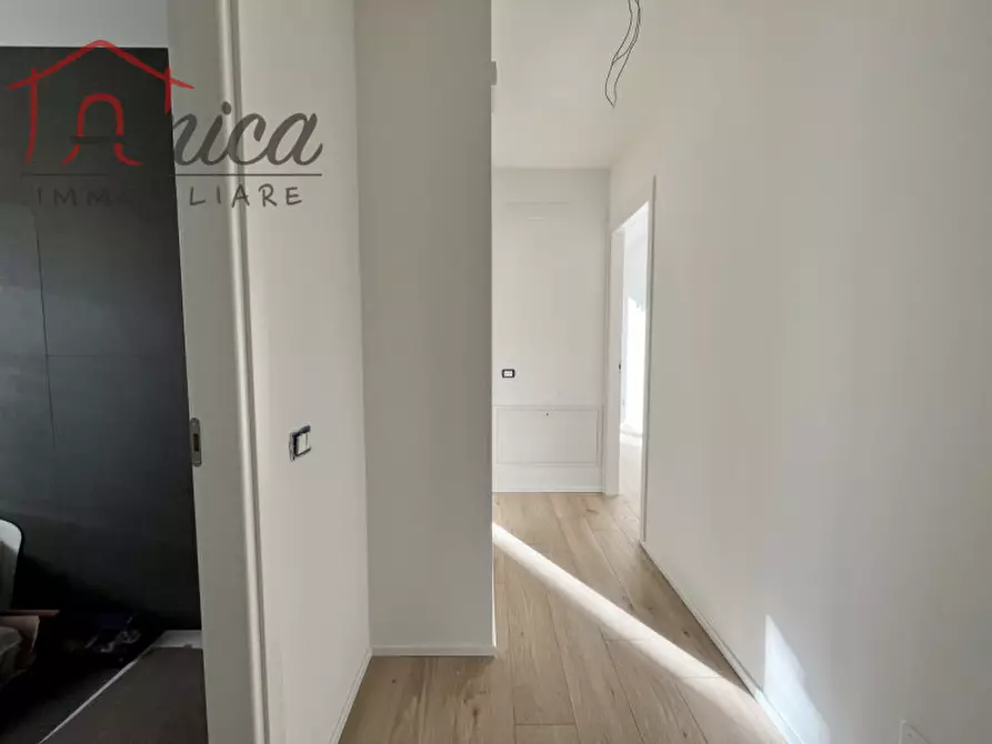 Immagine 5 di Appartamento in vendita  in Via della Canova a Trento