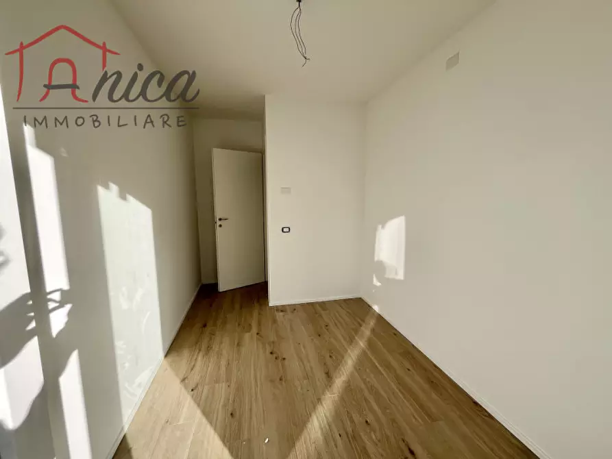 Immagine 9 di Appartamento in vendita  in Via della Canova a Trento