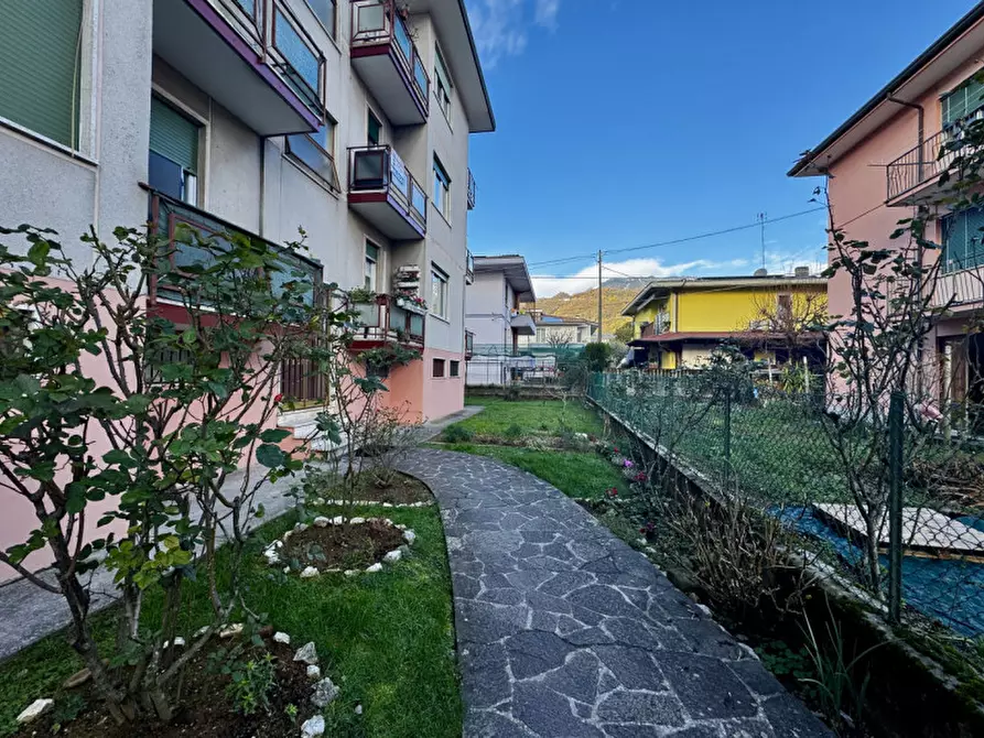 Immagine 19 di Appartamento in vendita  in Via Meucci 8 a Schio