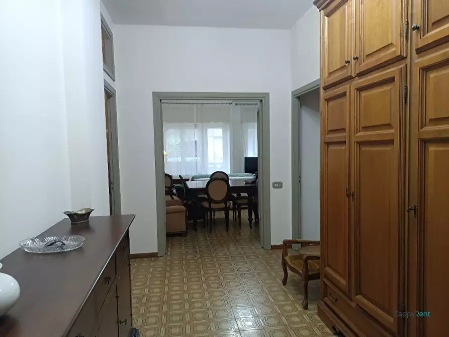 Immagine 6 di Appartamento in affitto  in Via delle Gondole a Roma