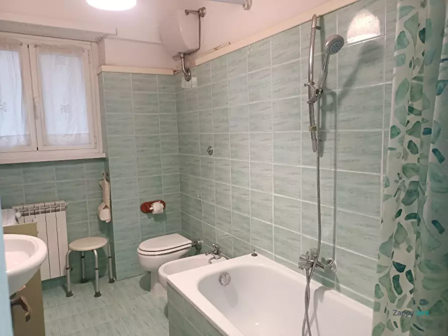 Immagine 15 di Appartamento in affitto  in Via delle Gondole a Roma