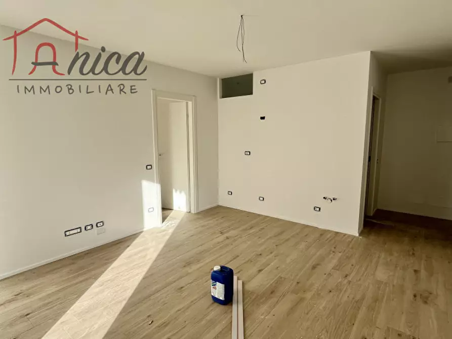 Immagine 5 di Appartamento in vendita  in Via della Canova a Trento