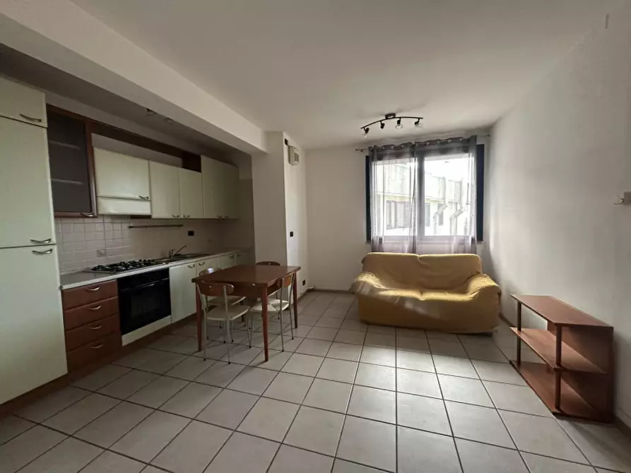 Immagine 22 di Appartamento in vendita  in Via San Mauro a Montegrotto Terme