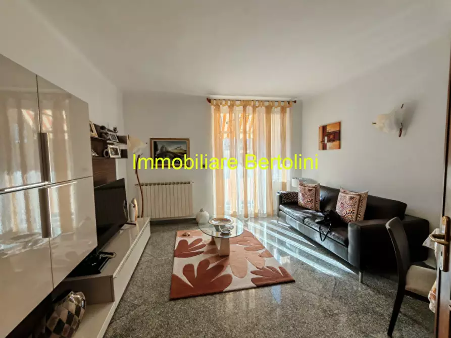 Immagine 1 di Appartamento in vendita  in Via Pasteur a Bordighera