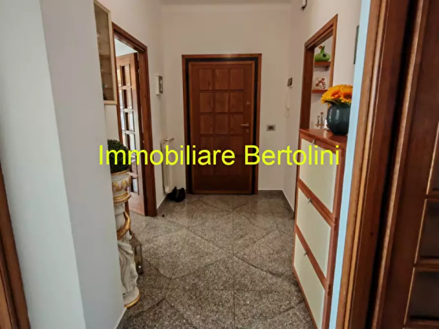 Immagine 8 di Appartamento in vendita  in Via Pasteur a Bordighera