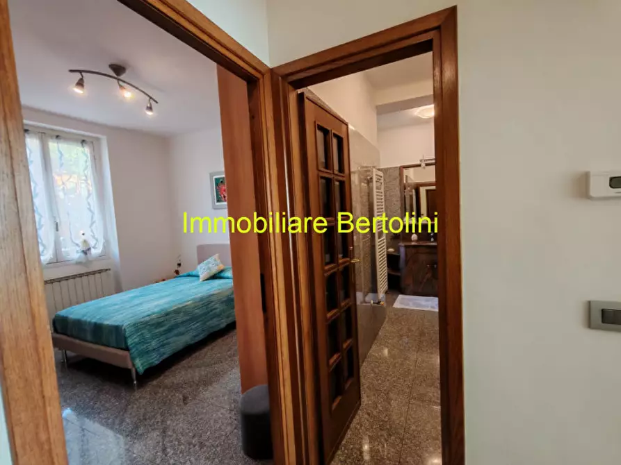 Immagine 11 di Appartamento in vendita  in Via Pasteur a Bordighera