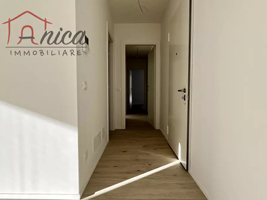 Immagine 5 di Appartamento in vendita  in Via della Canova a Trento