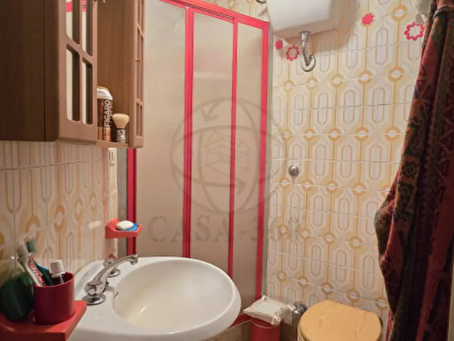 Immagine 12 di Appartamento in vendita  in Via dei Villini a Rieti