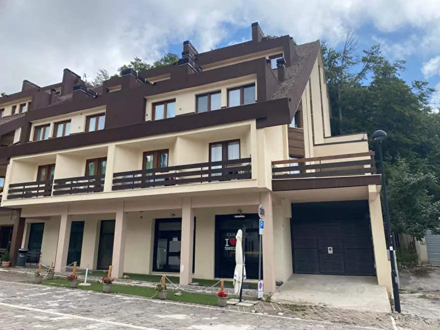 Immagine 13 di Appartamento in vendita  in Via dei Villini a Rieti