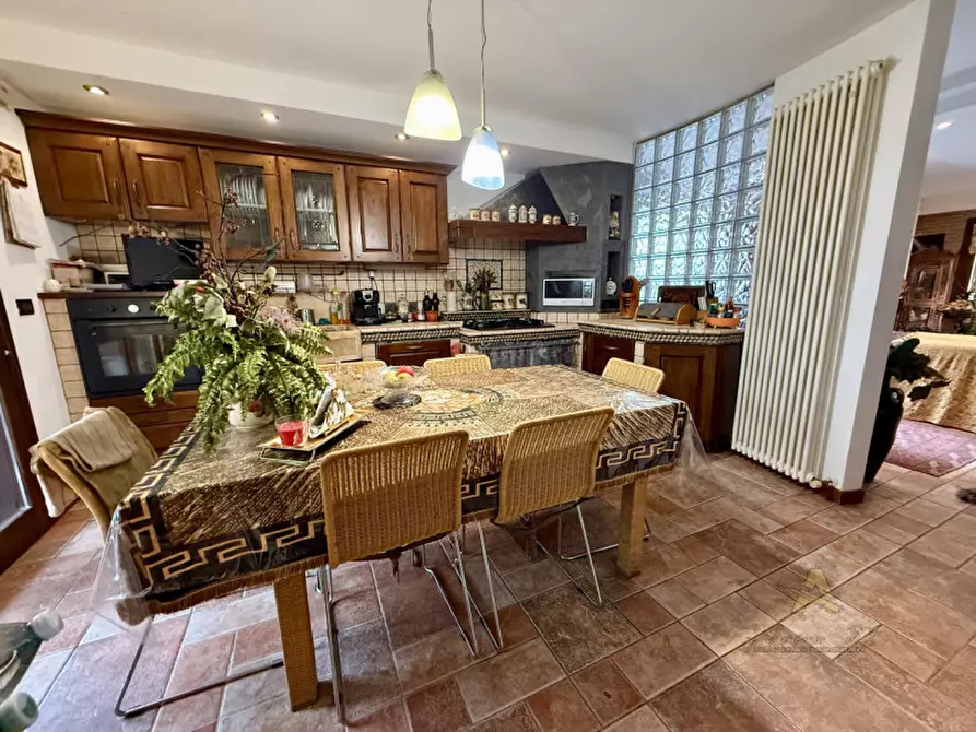 Immagine 9 di Villetta a schiera in vendita  in Via Asti, 23 a Lignano Sabbiadoro