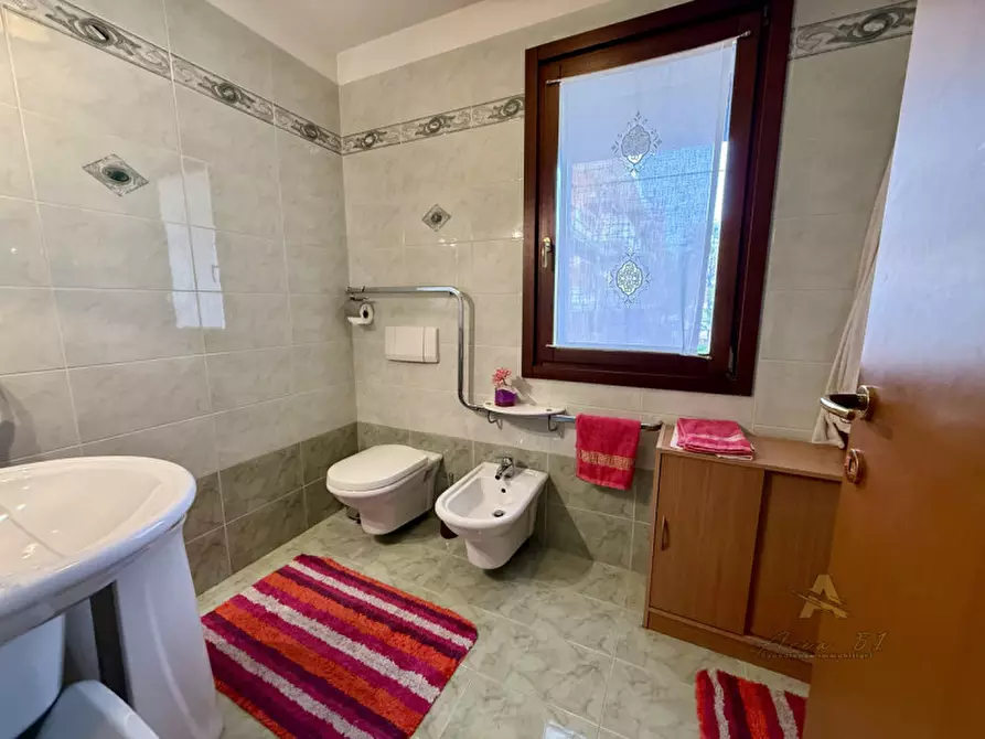 Immagine 21 di Villetta a schiera in vendita  in Via Asti, 23 a Lignano Sabbiadoro