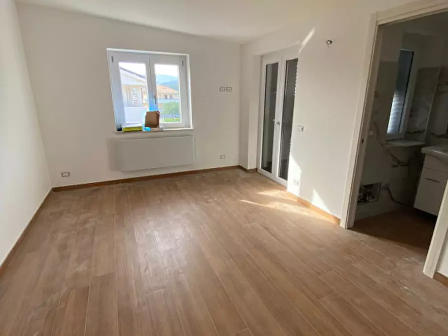 Immagine 25 di Casa bifamiliare in vendita  in via dell'unità d'italia a Montepaone