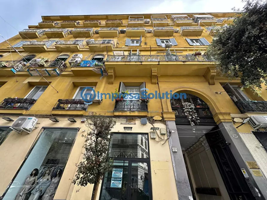 Immagine 5 di Negozio in vendita  in Corso Giuseppe Garibaldi a Napoli