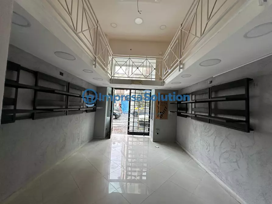 Immagine 7 di Negozio in affitto  in Corso Giuseppe Garibaldi a Napoli