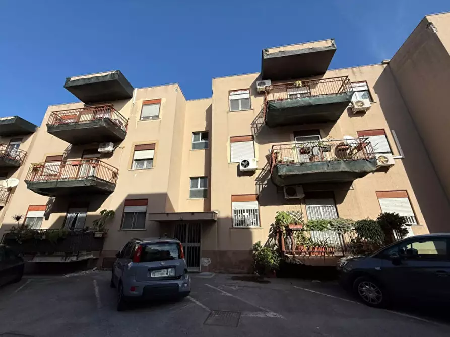 Immagine 2 di Appartamento in affitto  in Via Cruillas a Palermo