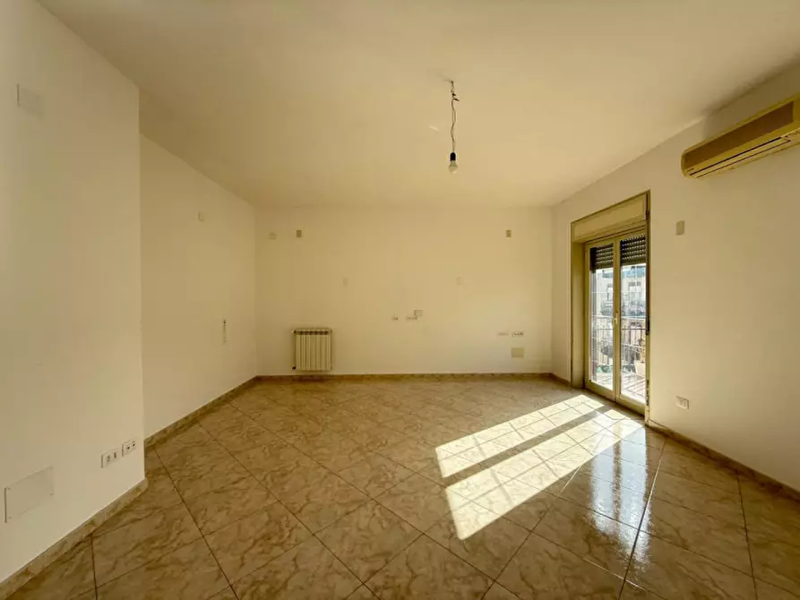 Immagine 4 di Appartamento in affitto  in Via Cruillas a Palermo