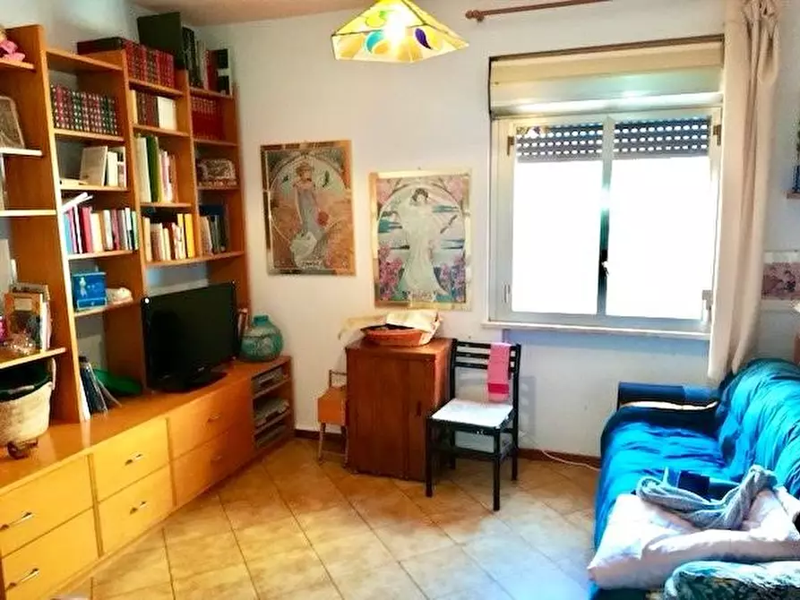 Immagine 13 di Appartamento in vendita  in VIA VILLA GIOCOSA a Palermo