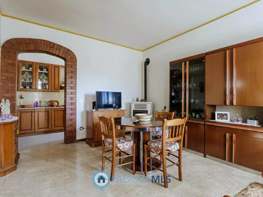 Immagine 1 di Casa indipendente in vendita  in Via Cimitero a Agna