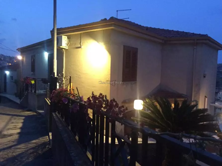 Immagine 6 di Casa indipendente in vendita  in via mantegna idria a Modica