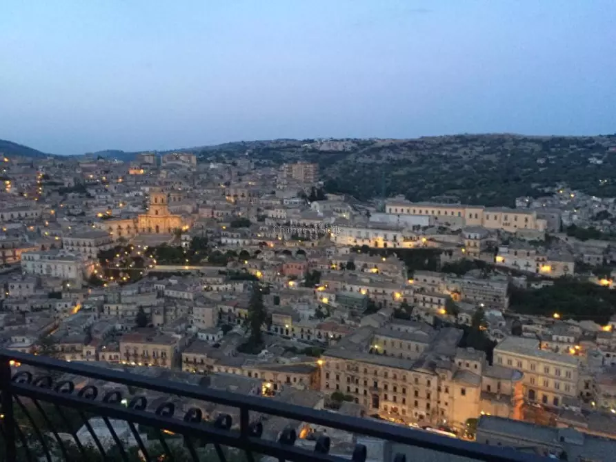 Immagine 8 di Casa indipendente in vendita  in via mantegna idria a Modica