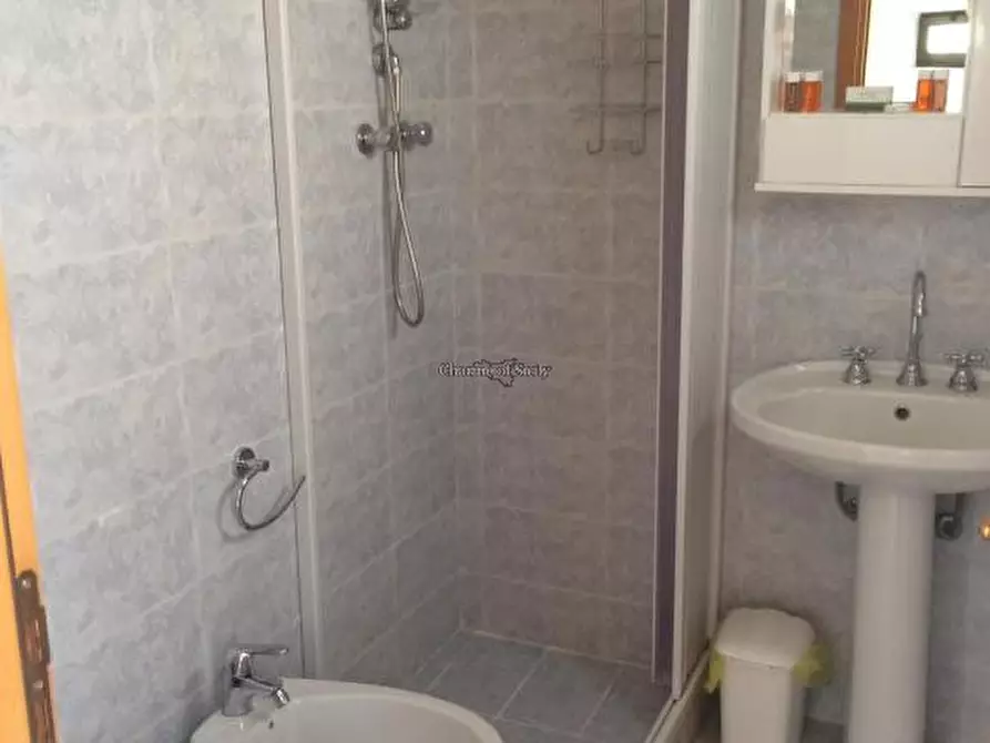 Immagine 30 di Casa indipendente in vendita  in via mantegna idria a Modica