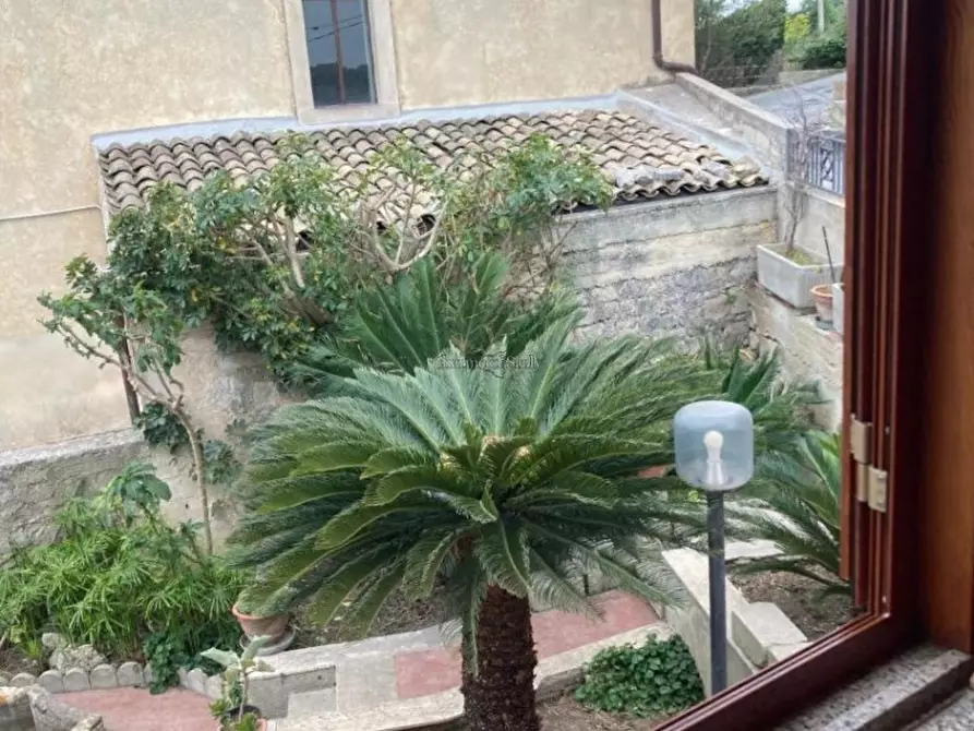Immagine 34 di Casa indipendente in vendita  in via mantegna idria a Modica