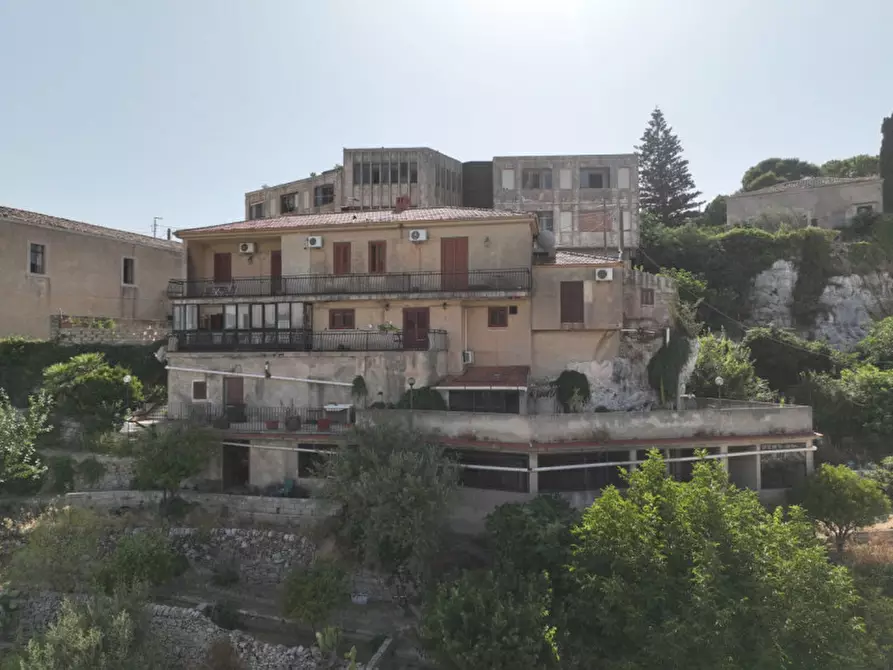 Immagine 62 di Casa indipendente in vendita  in via mantegna idria a Modica