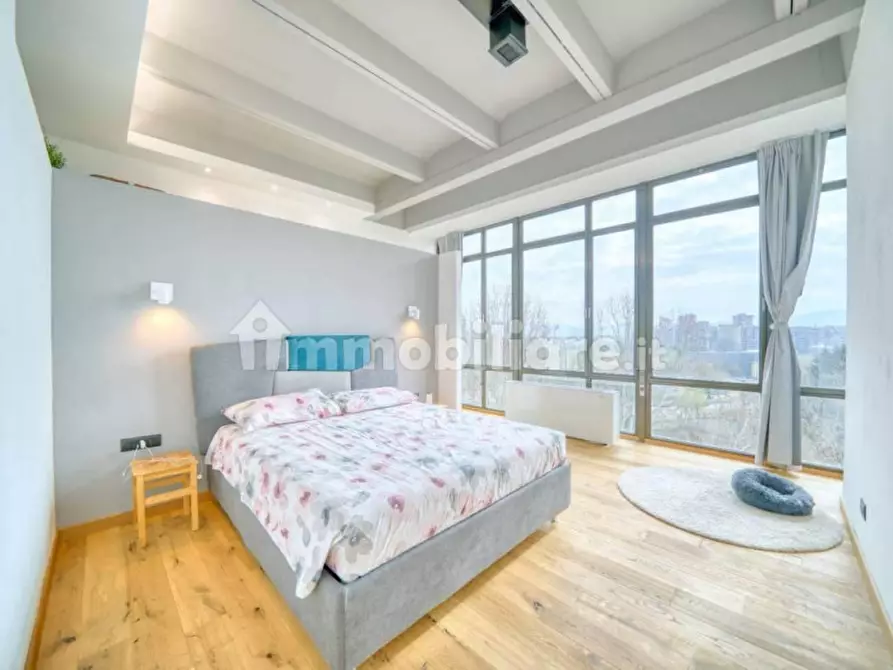 Immagine 10 di Loft/Open space in vendita  in Corso Svizzera n. 185 a Torino