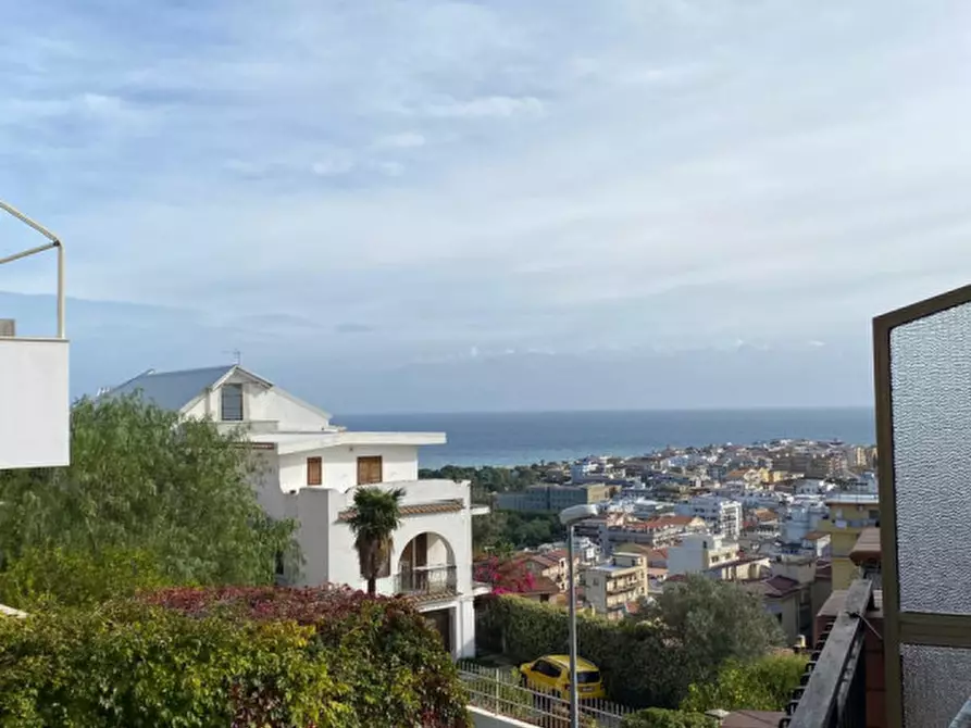 Immagine 11 di Appartamento in vendita  in via galati a Soverato