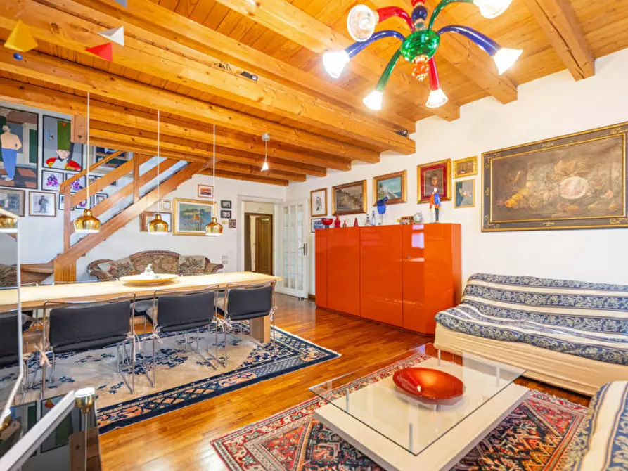 Immagine 1 di Casa bifamiliare in vendita  in Via Francesco Baracca a Treviso