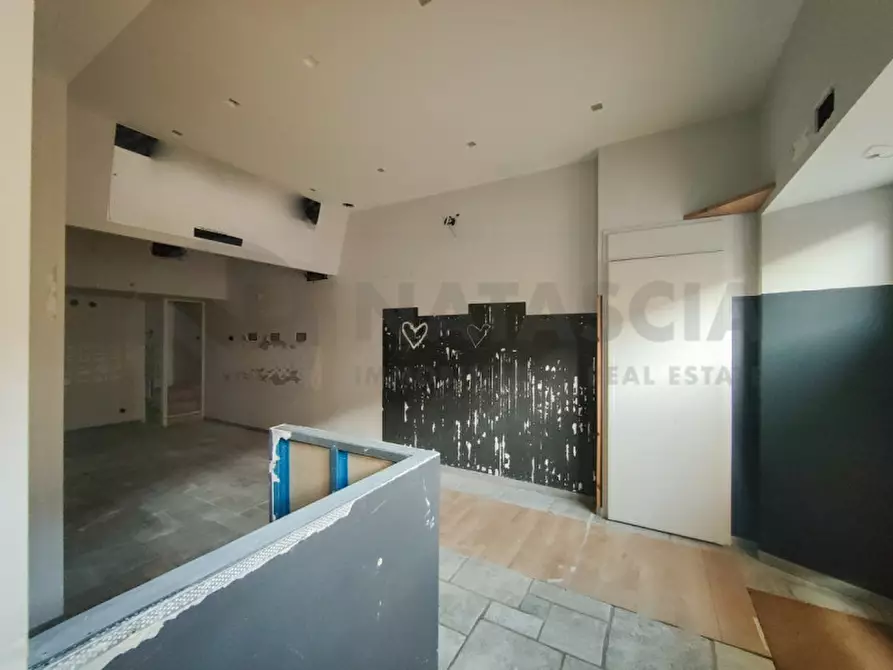 Immagine 3 di Negozio in affitto  in VIA GARIBALDI a Pontassieve