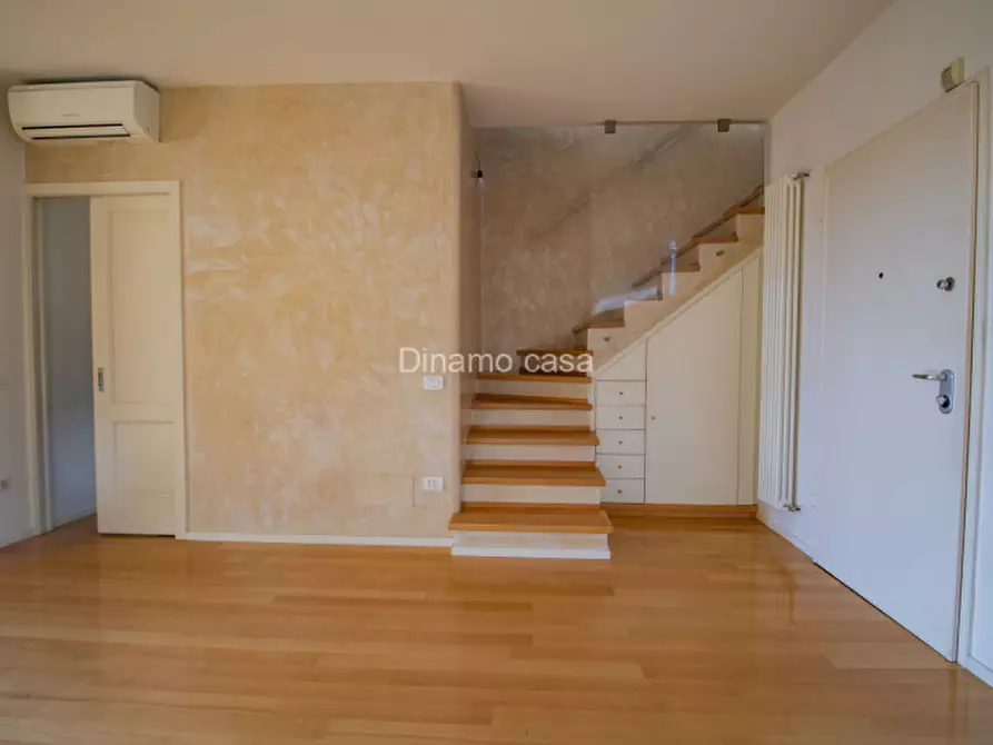 Immagine 11 di Appartamento in vendita  in via tobbianese a Prato