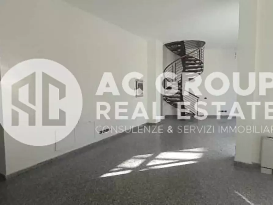 Immagine 5 di Negozio in vendita  in P.tta Schuster a Saronno