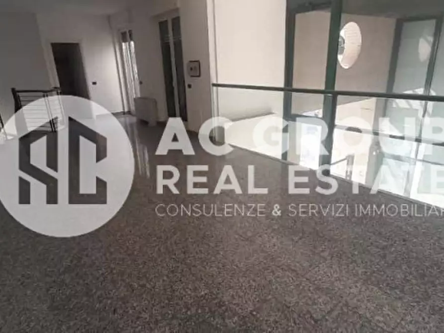 Immagine 12 di Negozio in vendita  in P.tta Schuster a Saronno