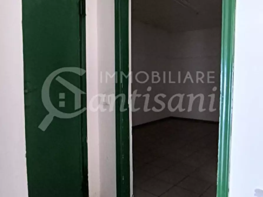 Immagine 11 di Laboratorio in vendita  in Via Circondaria a Firenze