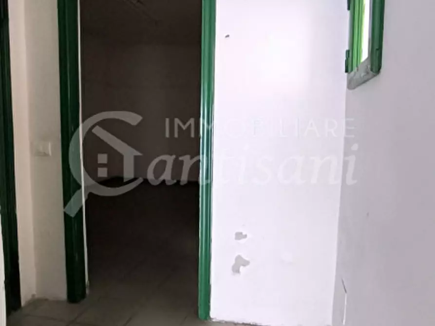 Immagine 12 di Laboratorio in vendita  in Via Circondaria a Firenze