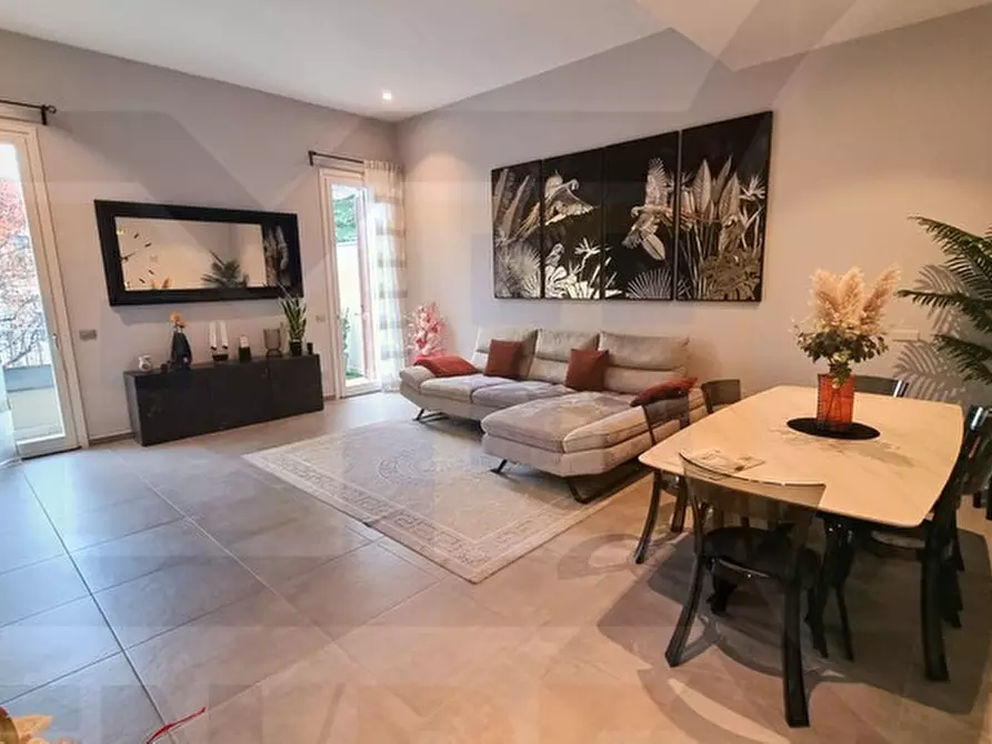 Immagine 5 di Appartamento in vendita  in via baracca a Lugo