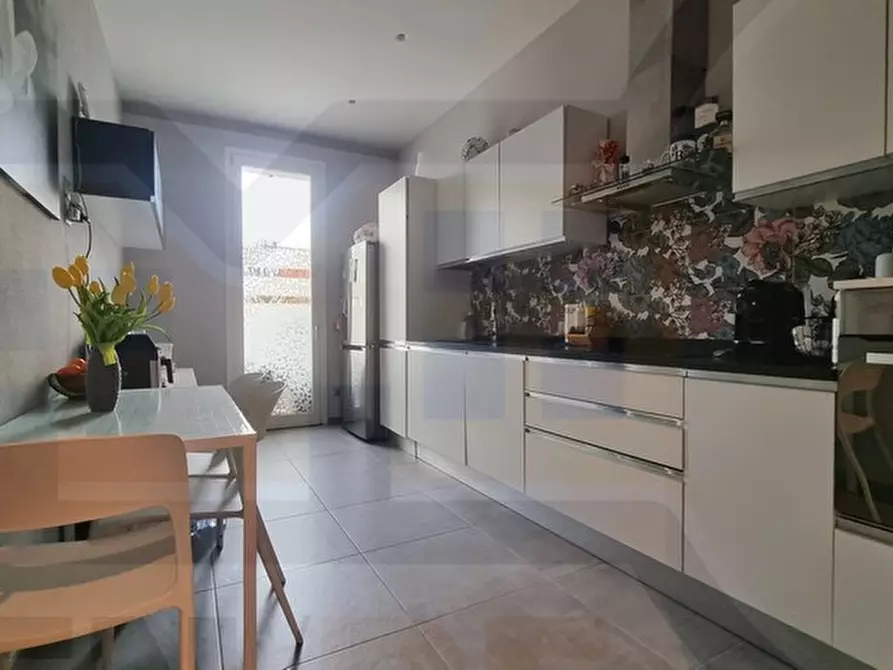 Immagine 7 di Appartamento in vendita  in via baracca a Lugo