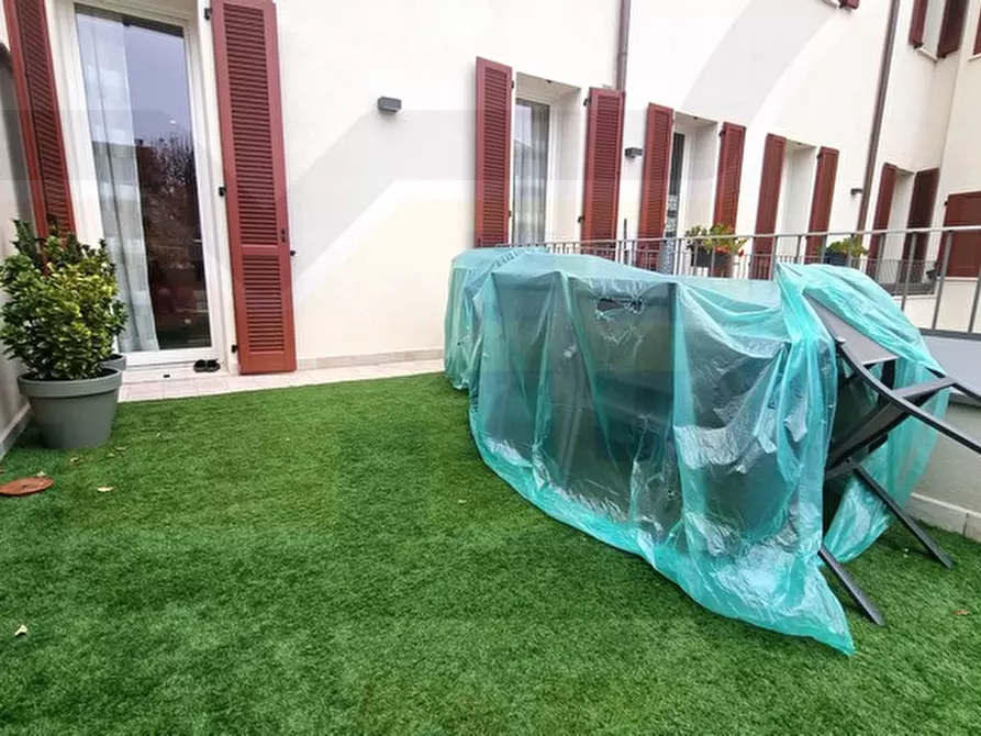 Immagine 10 di Appartamento in vendita  in via baracca a Lugo