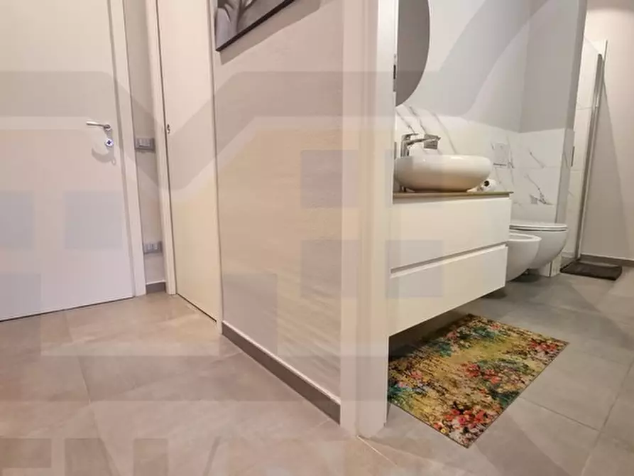 Immagine 13 di Appartamento in vendita  in via baracca a Lugo